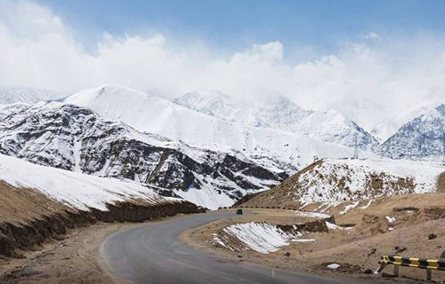 Leh Ladakh Taxi Service